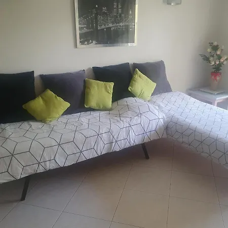 Ensoleillé Balcon Et Piscine, Proche Plages Apartamento