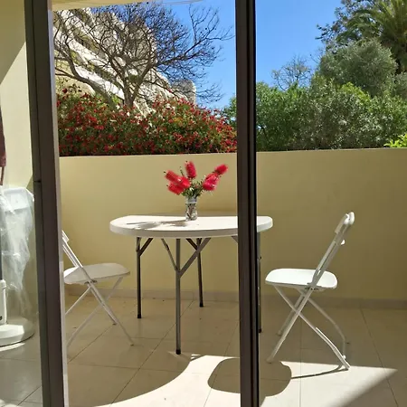 Ensoleillé Balcon Et Piscine, Proche Plages Apartamento *